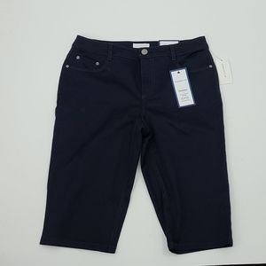 Nwt charter club navy skimmer bermuda shorts.